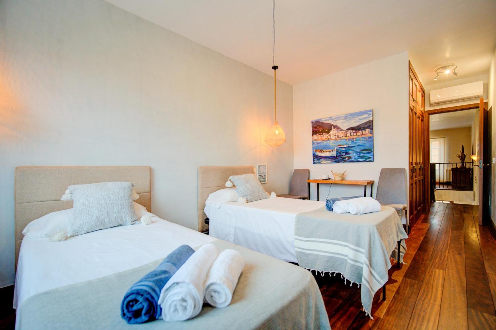 Casa Boutique Xalam " Piscina Climatizada, Jacuzzi, Billar " Villa Sant Lluis Eksteriør billede